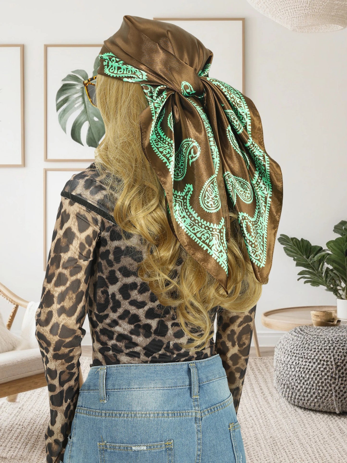 Chic Satin Headscarf – Stylish Touch for Hair & Neck.