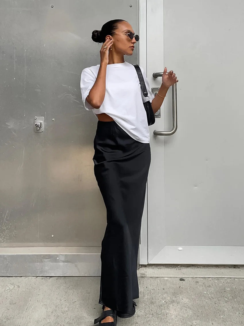 Chic Flowy High-Waist Skirt