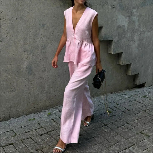 Chic V-Neck Cotton Jumpsuit – Sleeveless Wide-Leg Elegance.